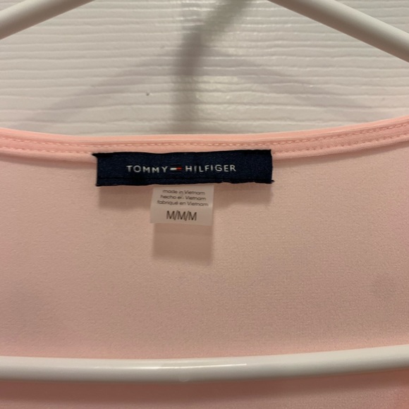 Tommy Hilfiger ladies sleeveless top - Picture 3 of 3